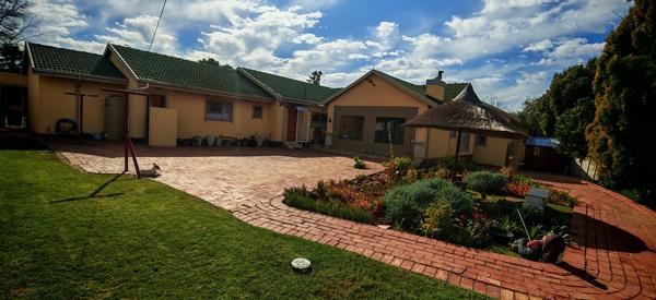 5 Bedroom House