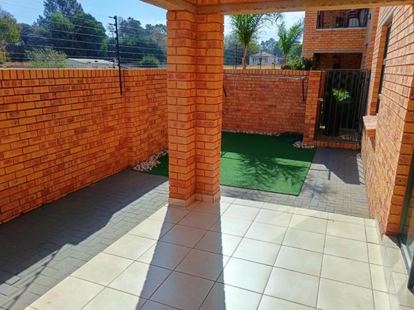 2 Bedroom Townhouse