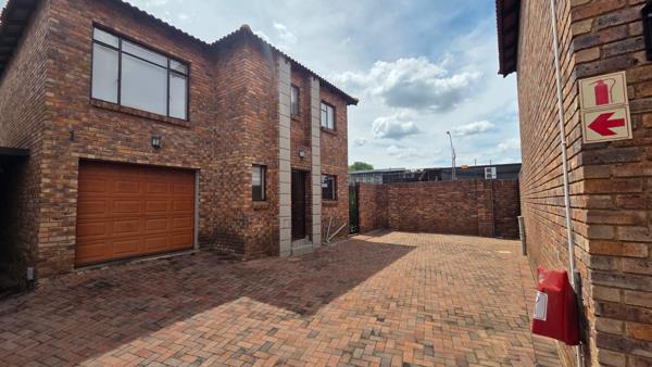 3 Bedroom Townhouse