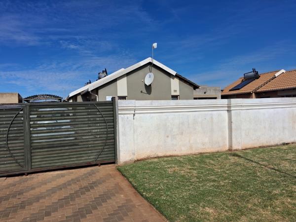 2 Bedroom House