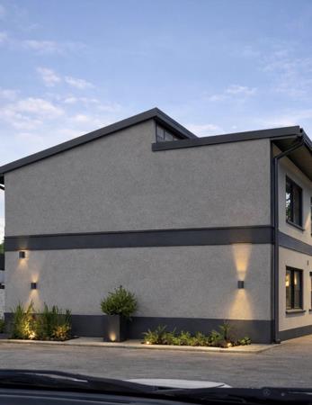 300 m² Office Space