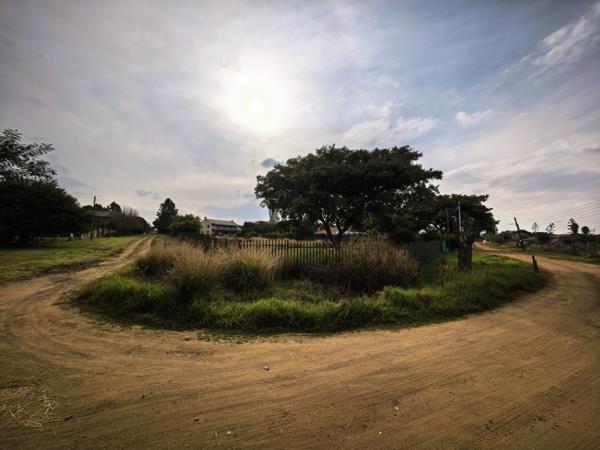 807 m² Land