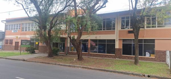 2 000 m² Commercial space