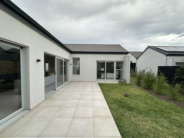 2 Bedroom House