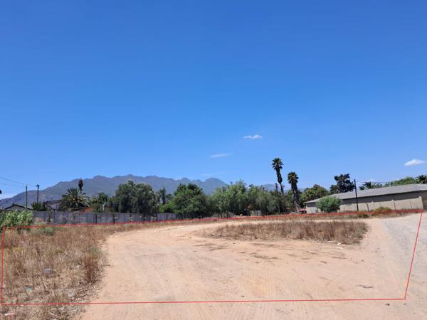 1 786 m² Land