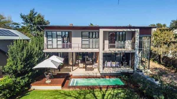 5 Bedroom House