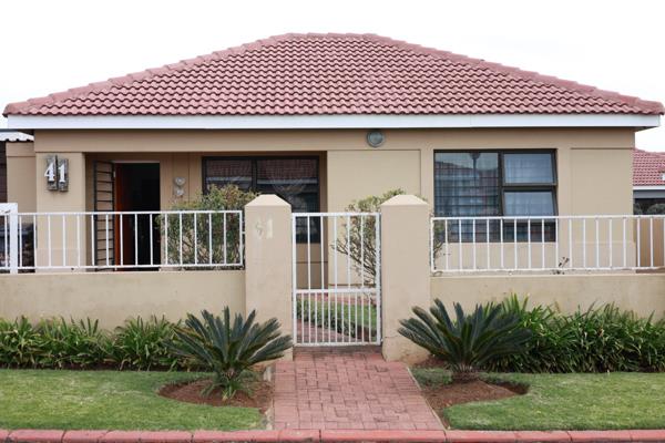 2 Bedroom House