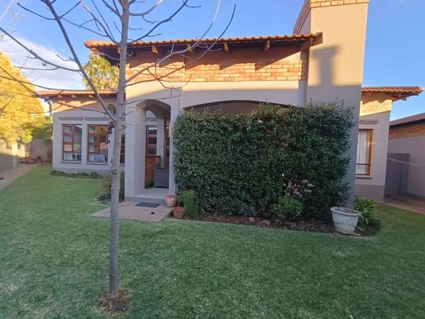 Townhouse in Woodland Hills Wildlife Estate