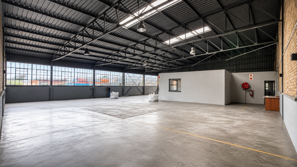 440 m² Industrial space