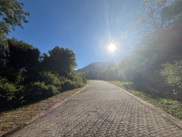 936 m² Land