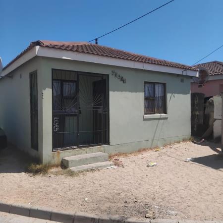 2 Bedroom House