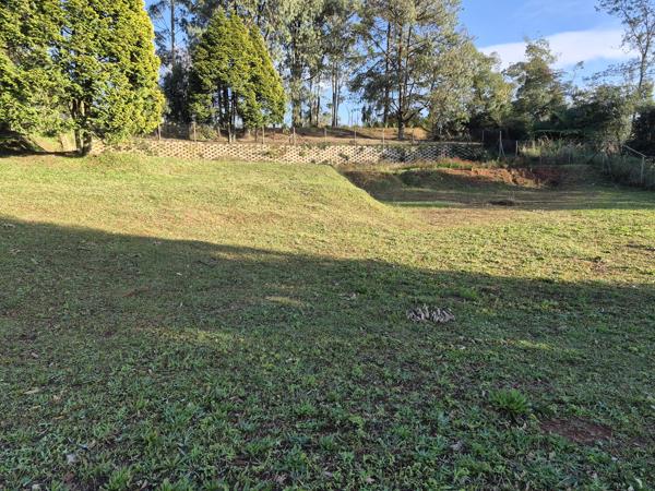 1 562 m² Land