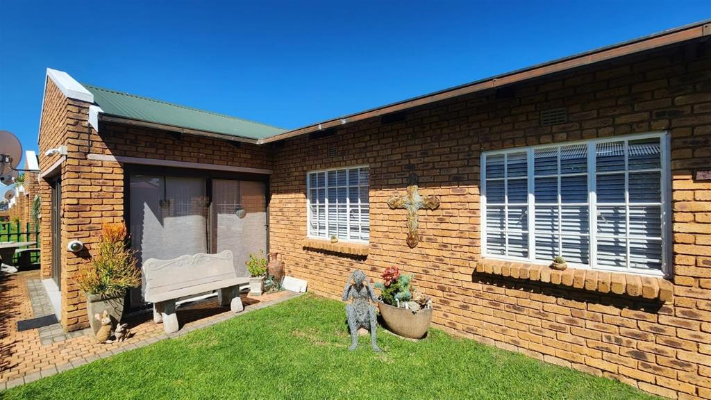 3 Bedroom Cluster