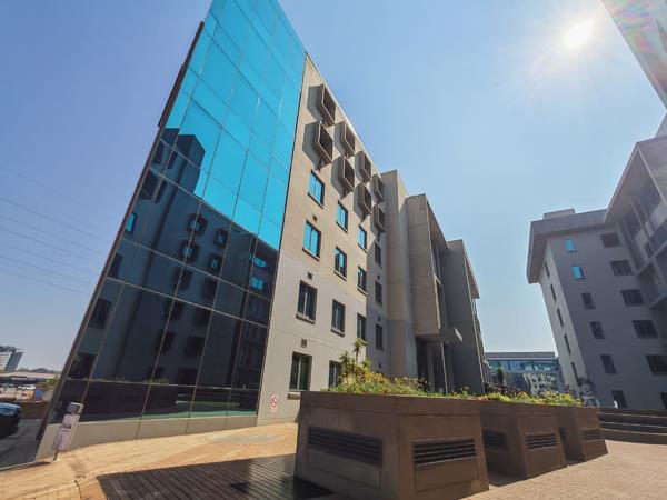 594 m² Commercial space