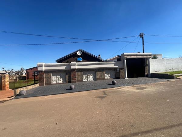 3 Bedroom House