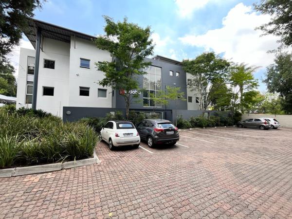 128 m² Commercial space