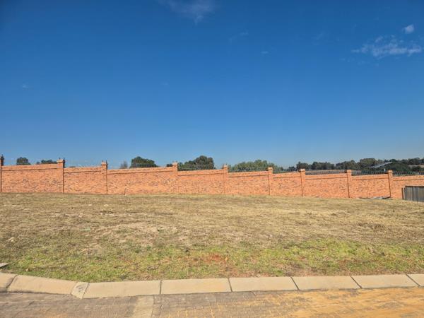 570 m² Land
