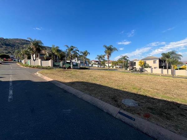 525 m² Land