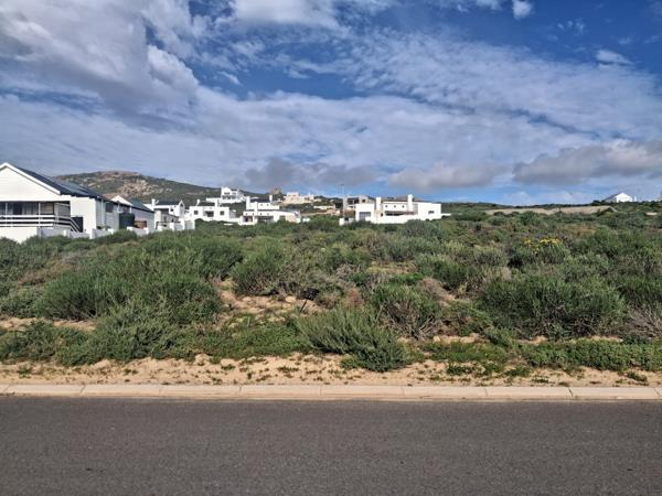 273 m² Land