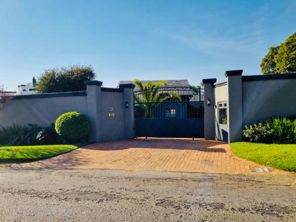 5 Bedroom House