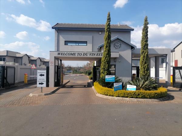 415 m² Land