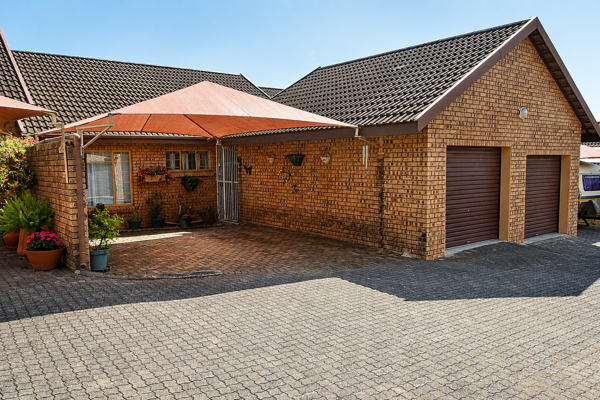2 Bedroom Townhouse
