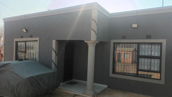 2 Bedroom House