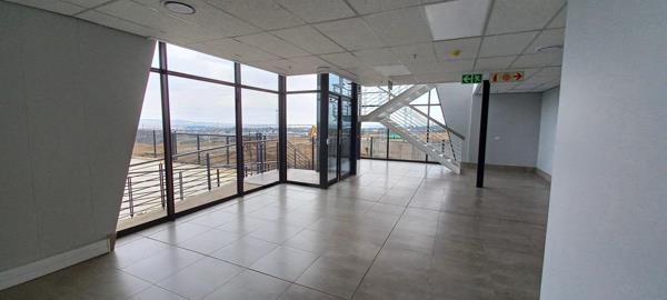 2 250 m² Industrial space