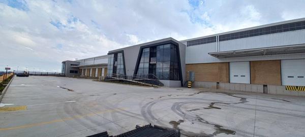2 250 m² Industrial space