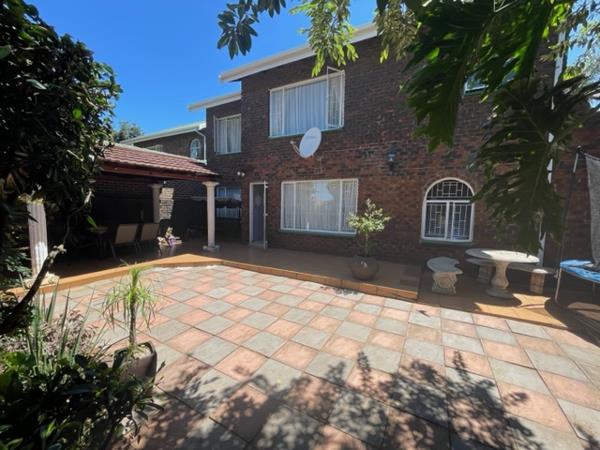 4 Bedroom Duplex