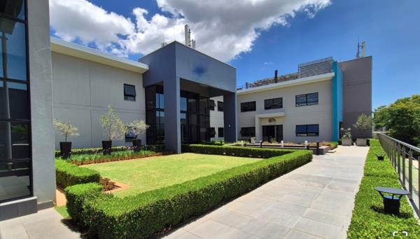 2 168 m² Office Space