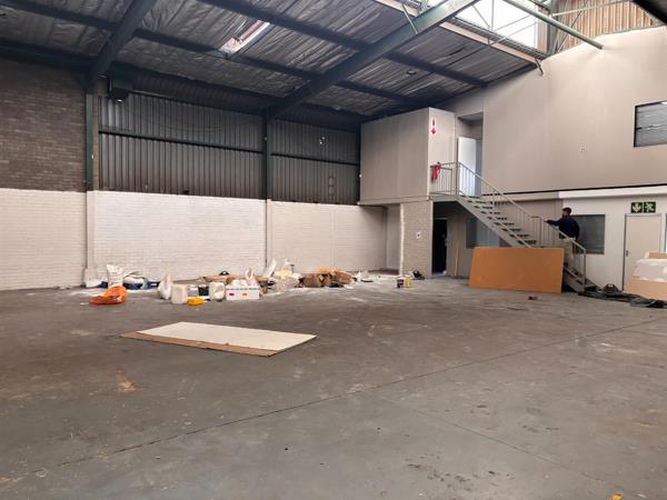 428 m² Industrial space