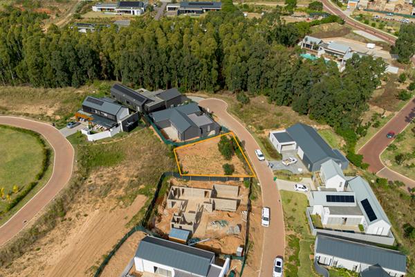 490 m² Land