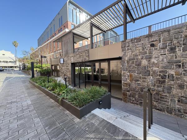 132 m² Retail Space