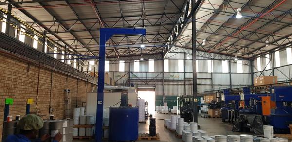1 700 m² Industrial space