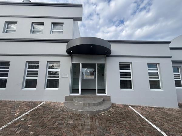 484 m² Commercial space
