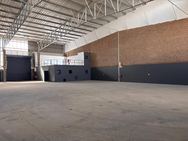 895 m² Industrial space