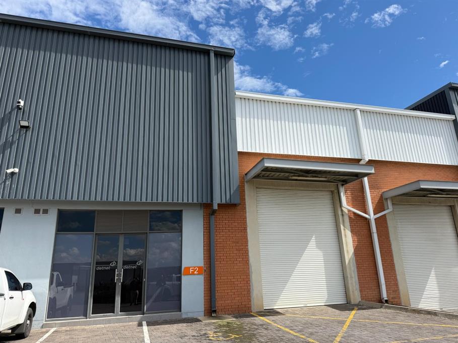 290 m² Industrial space