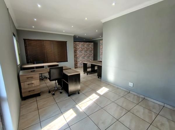 60 m² Commercial space