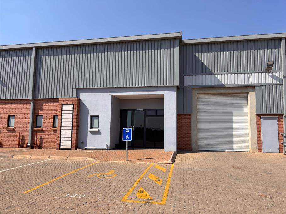 669 m² Industrial space