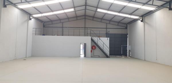 483 m² Industrial space