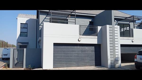 3 Bedroom Townhouse