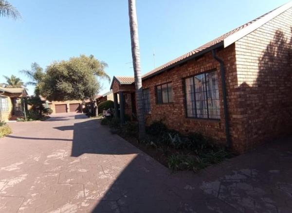 3 Bedroom Townhouse