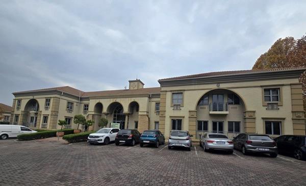 242 m² Office Space
