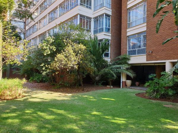3.5 Bedroom Apartment