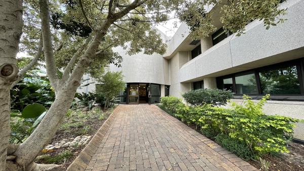 277.7 m² Commercial space