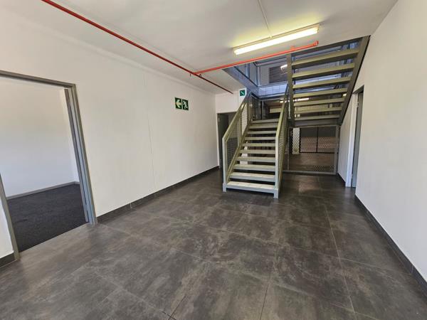 1 008 m² Industrial space