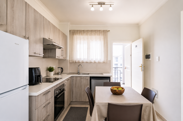 1 Bedroom Apartment
