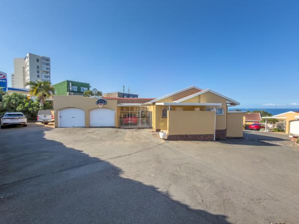 4 Bedroom Townhouse