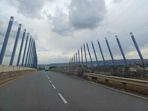 8 500 m² Land